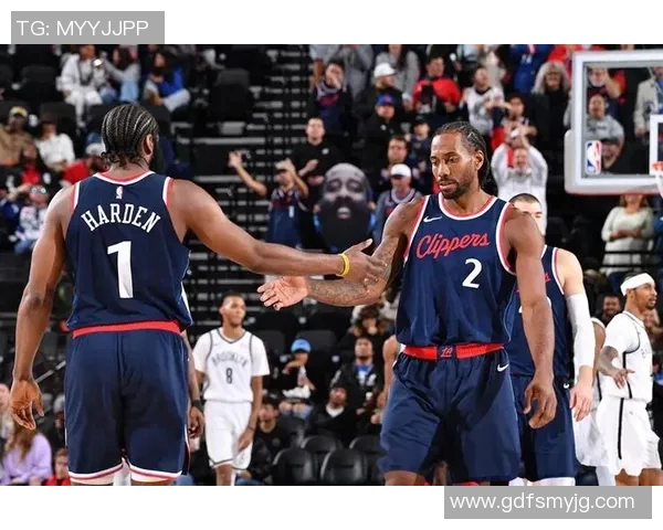 1月6日快船对阵尼克斯精彩中文录像回顾与赛后分析