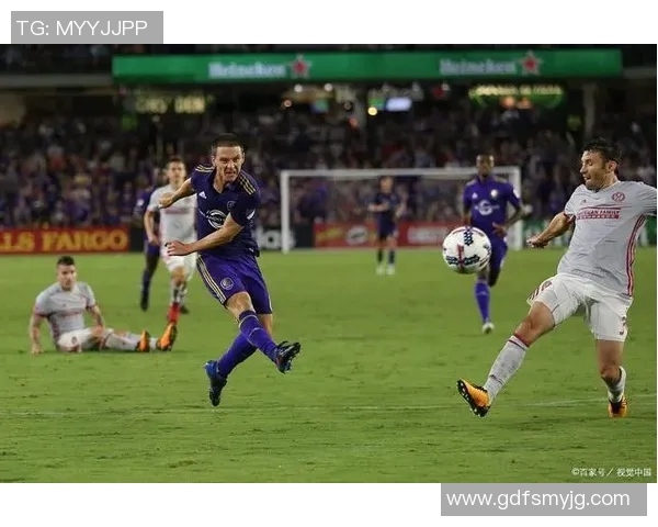 吉灵汉姆对阵牛津联精彩直播全程回顾与赛后分析